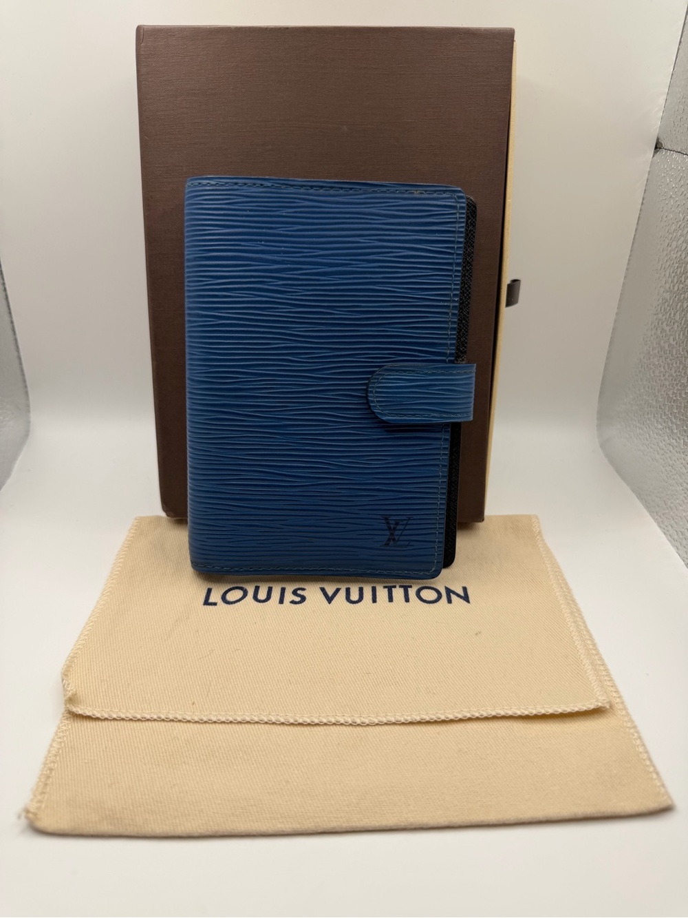 Louis Vuitton Blue Epi Agenda PM